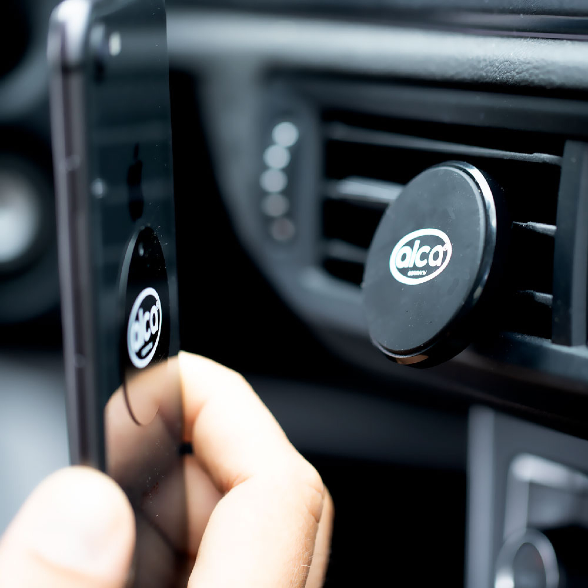 Magnet-Handyhalterung | alca® Magnetic Mobil Holder "AC Vent"