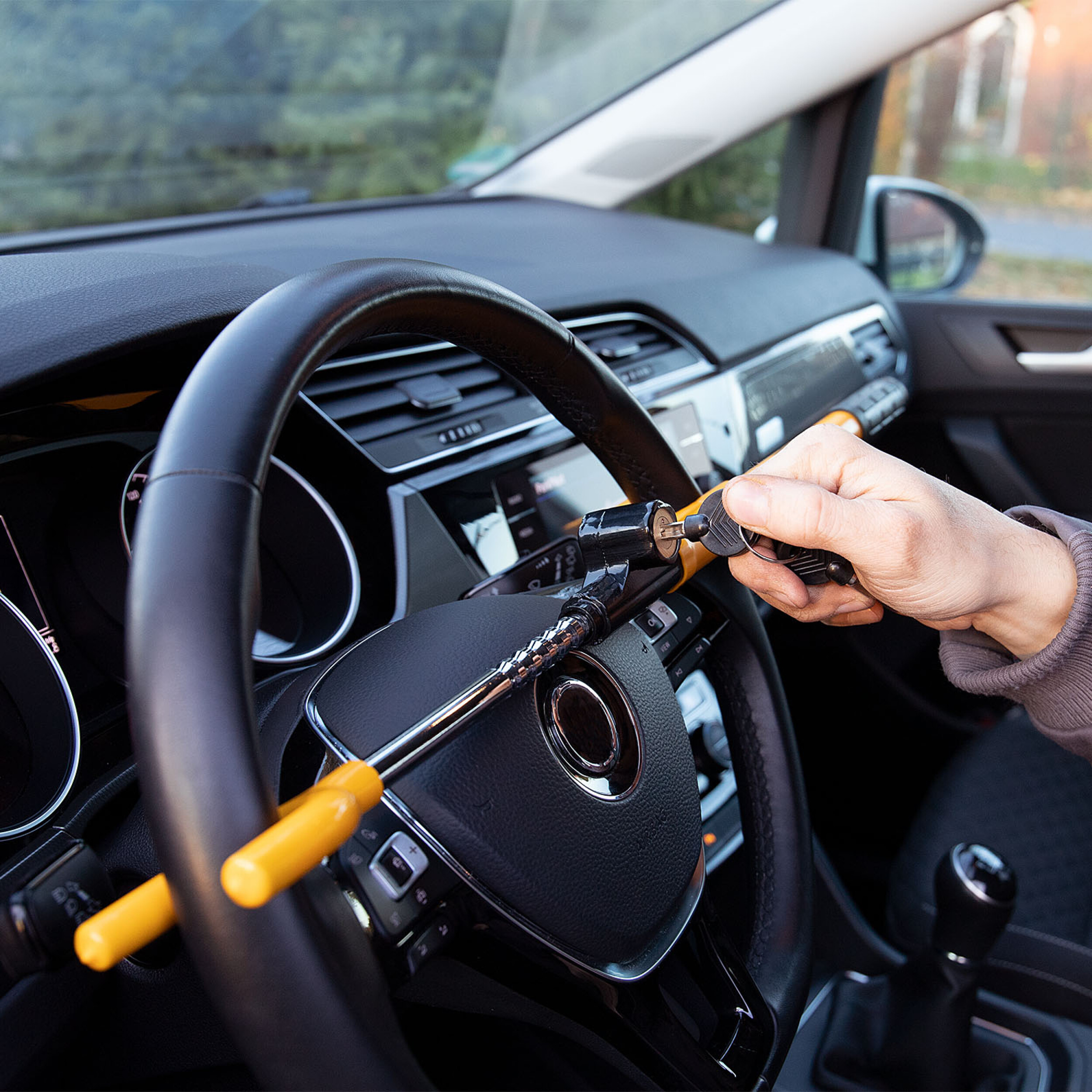 Lenkradsperre mit Schlüssel | alca® AutoSafe Wheel Blocker
